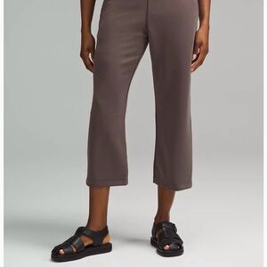 Lululemon Cropped Pant